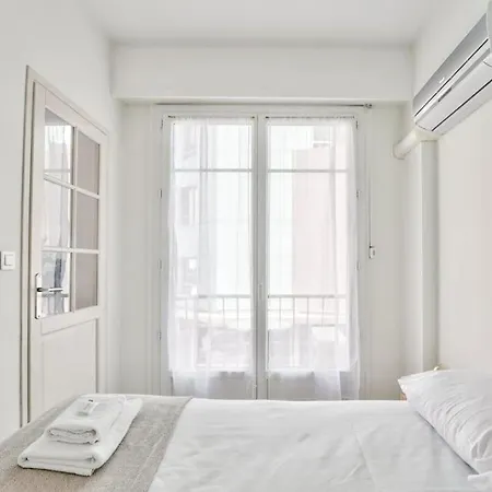 L29 Lenval Beach At 1Min Walk To Sea Front Ac Balcony Nice Exterior photo